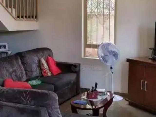 Casa / Sobrado para Venda em Indaiatuba/SP Parque São Lourenço 3 Quartos