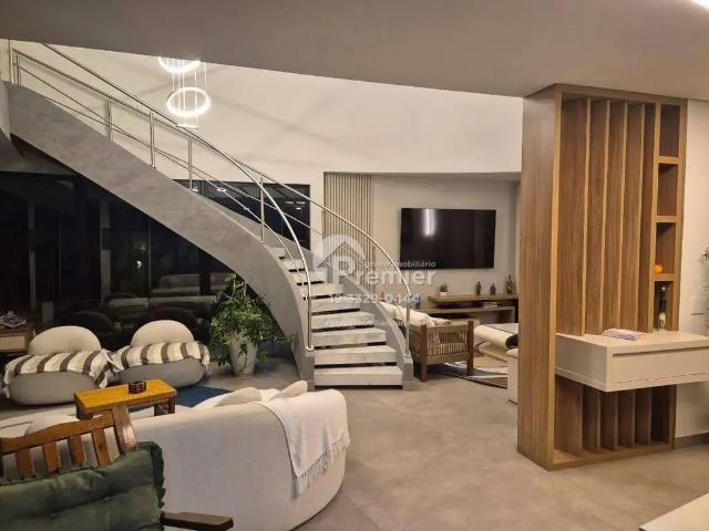 Casa / Sobrado para Venda em Indaiatuba/SP Parque Villa dos Pinheiros 4 Quartos