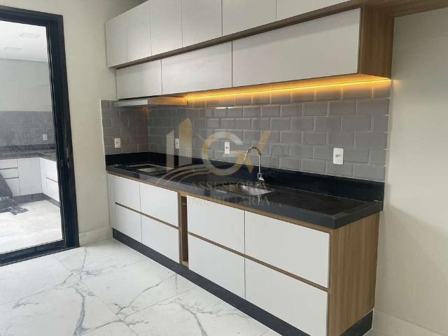 Casa / Sobrado para Venda em Indaiatuba/SP Vila Avaí 3 Quartos
