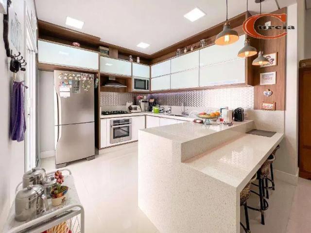 Casa / Sobrado para Venda em Indaiatuba/SP Vila Suíça 4 Quartos