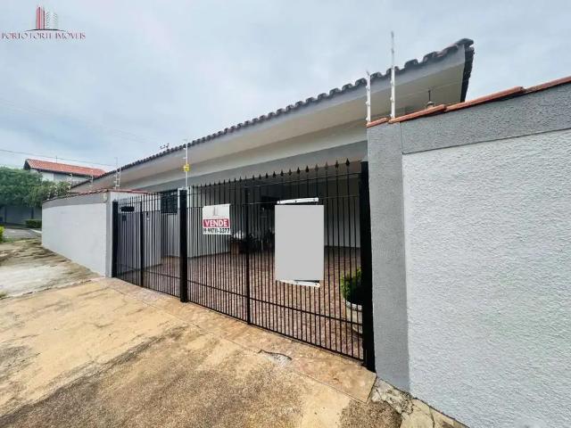 Casa / Sobrado para Venda em Indaiatuba/SP Vila Suíça 3 Quartos