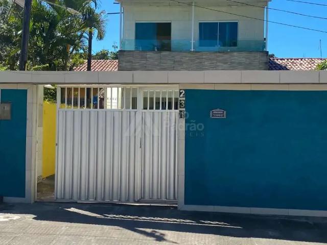 Casa / Sobrado para Venda em Ipojuca/PE Porto de Galinhas 3 Quartos
