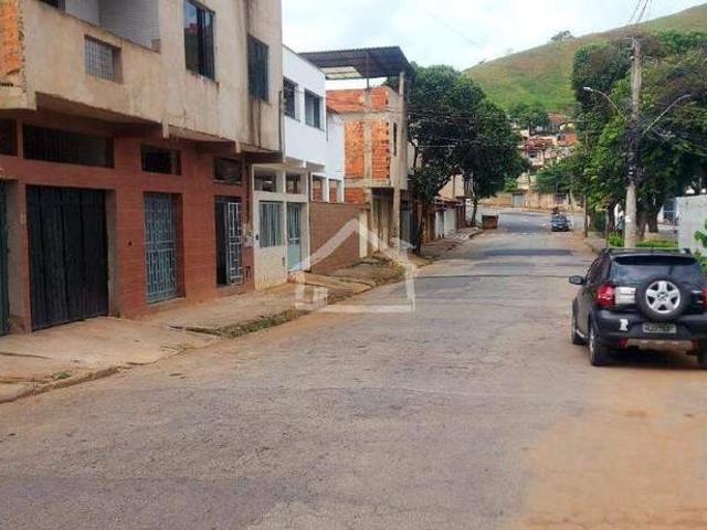 Casa / Sobrado para Venda em Ipatinga/MG Canaã 3 Quartos