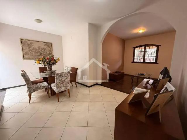 Casa / Sobrado para Venda em Ipatinga/MG Canaã 3 Quartos