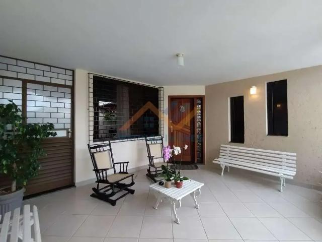 Casa / Sobrado para Venda em Ipatinga/MG Cariru 4 Quartos