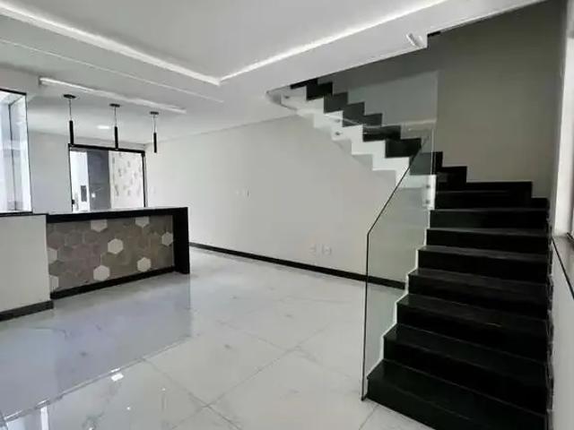 Casa / Sobrado para Venda em Ipatinga/MG Fontes 3 Quartos