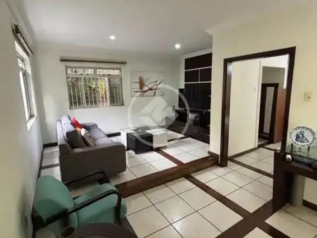 Casa / Sobrado para Venda em Ipatinga/MG Horto 3 Quartos
