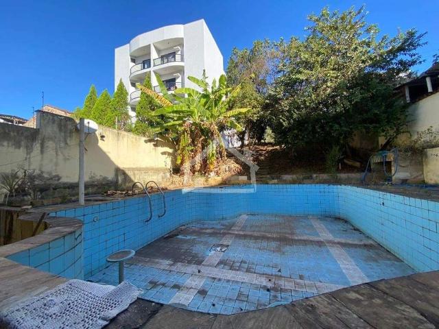 Casa / Sobrado para Venda em Ipatinga/MG Iguaçu 4 Quartos