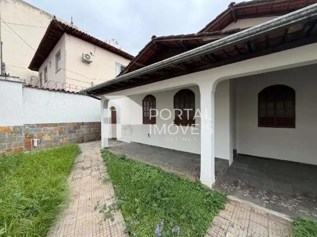 Casa / Sobrado para Venda em Ipatinga/MG Iguaçu