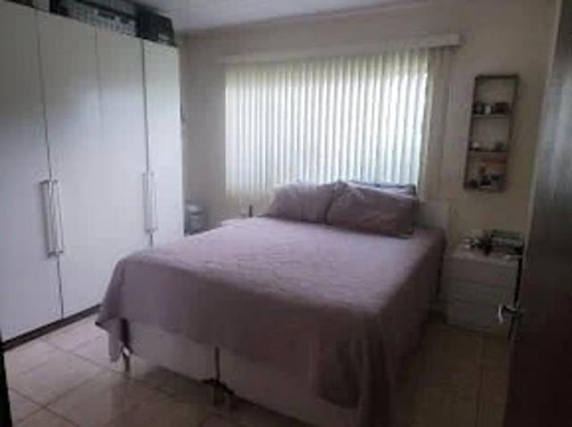 Casa / Sobrado para Venda em Irati/PR Centro 2 Quartos