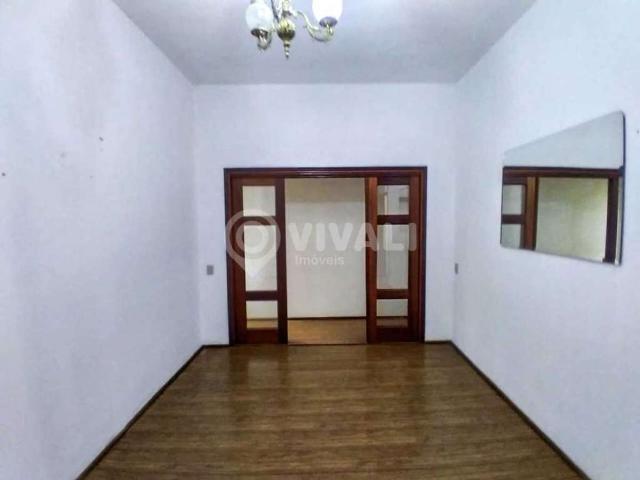 Casa / Sobrado para Venda em Itatiba/SP Centro 3 Quartos