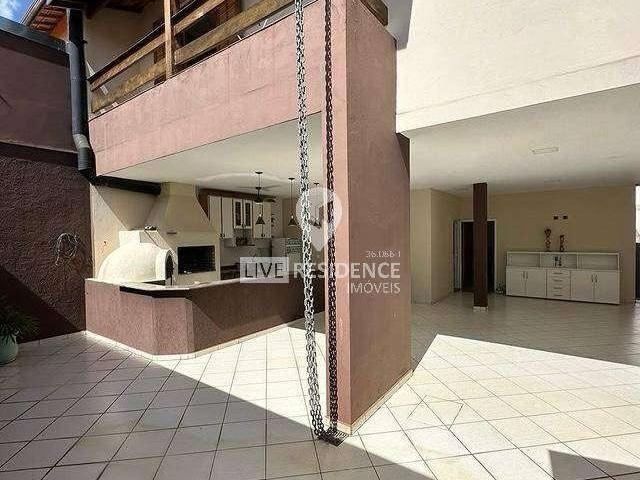 Casa / Sobrado para Venda em Itatiba/SP Jardim Tereza 3 Quartos