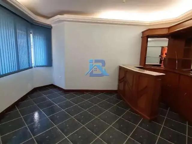 Casa / Sobrado para Venda em Itatiba/SP Vila Mutton 3 Quartos