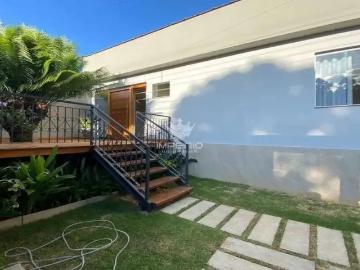 Casa / Sobrado para Venda em Itaúna/MG Nogueirinha 3 Quartos