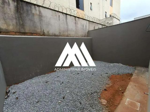 Casa / Sobrado para Venda em Itaúna/MG Recanto das Peixotas 3 Quartos