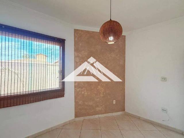 Casa / Sobrado para Venda em Itaúna/MG Residencial Santanense