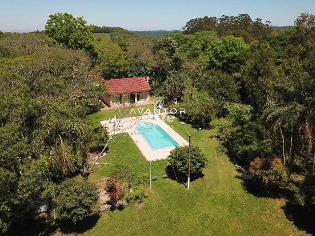 Casa / Sobrado para Venda em Itaara/RS Zona Rural 4 Quartos