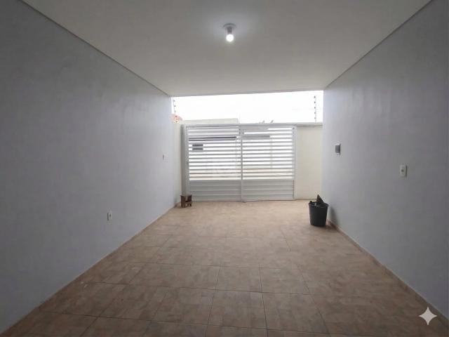 Casa / Sobrado para Venda em Itabaiana/SE Oviedo Teixeira 3 Quartos