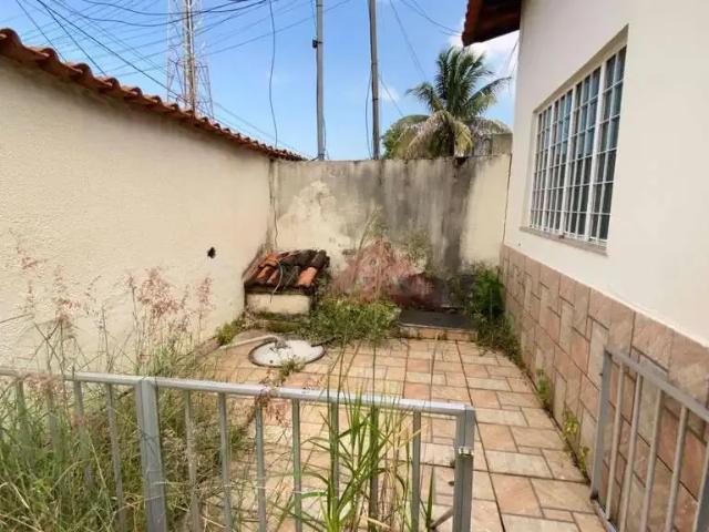 Casa / Sobrado para Venda em Itaboraí/RJ Centro 3 Quartos