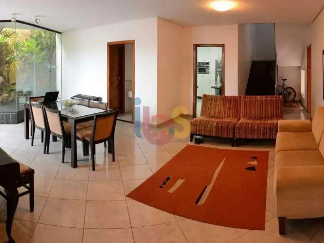 Casa / Sobrado para Venda em Itabuna/BA Goes Calmon 3 Quartos