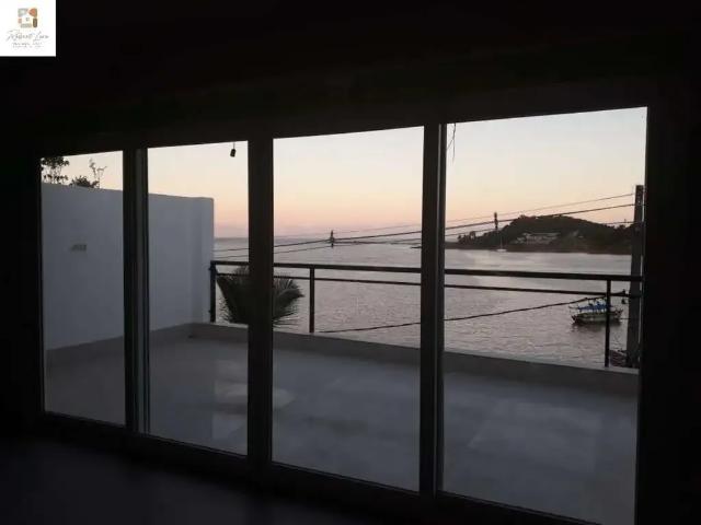 Casa / Sobrado para Venda em Itacaré/BA Centro 4 Quartos