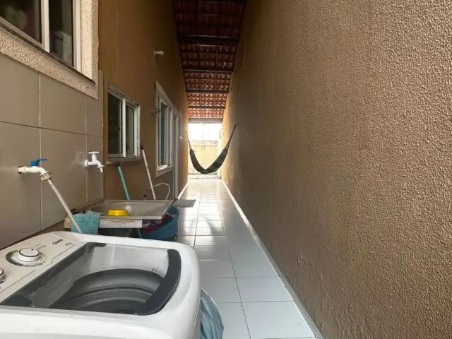 Casa / Sobrado para Venda em Itaitinga/CE Caracanga 2 Quartos