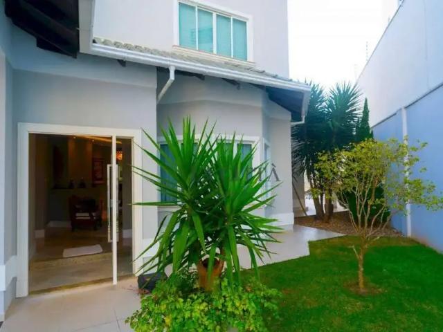 Casa / Sobrado para Venda em Itajaí/SC Vila Operária 4 Quartos