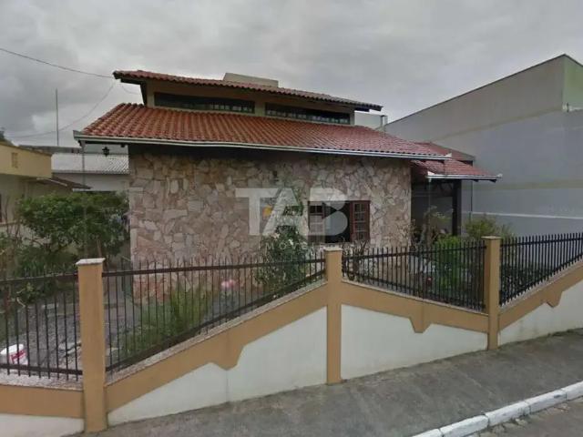 Casa / Sobrado para Venda em Itajaí/SC Balneário Santa Clara 3 Quartos