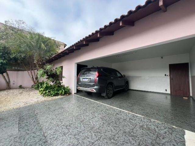 Casa / Sobrado para Venda em Itajaí/SC Barra do Rio 3 Quartos