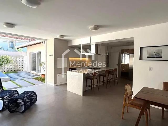 Casa / Sobrado para Venda em Itajaí/SC Cabeçudas 3 Quartos