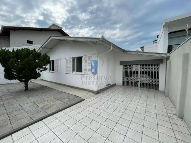 Casa / Sobrado para Venda em Itajaí/SC Centro 3 Quartos