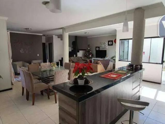 Casa / Sobrado para Venda em Itajaí/SC Centro 4 Quartos