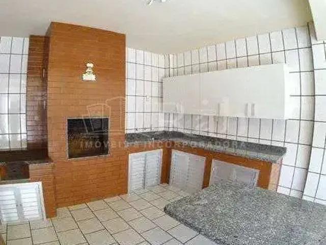 Casa / Sobrado para Venda em Itajaí/SC Centro 4 Quartos
