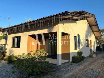 Casa / Sobrado para Venda em Itajaí/SC Espinheiros 2 Quartos