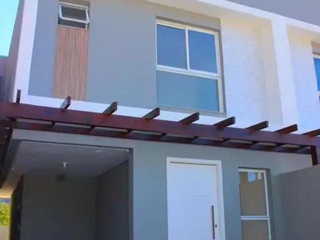 Casa / Sobrado para Venda em Itajaí/SC Espinheiros 3 Quartos
