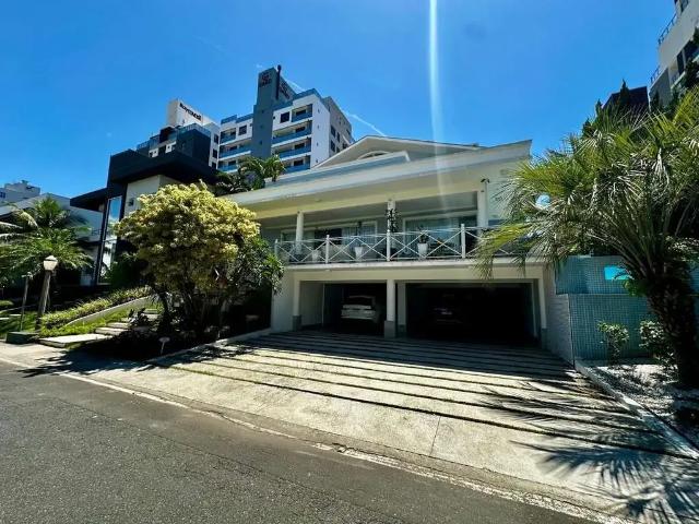 Casa / Sobrado para Venda em Itajaí/SC Praia Brava 6 Quartos