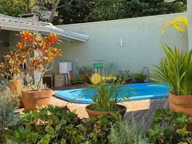 Casa / Sobrado para Venda em Itajaí/SC Ressacada 3 Quartos