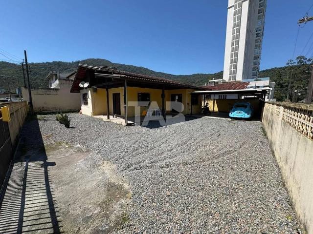Casa / Sobrado para Venda em Itajaí/SC Ressacada 3 Quartos