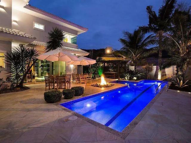 Casa / Sobrado para Venda em Itajaí/SC Ressacada 4 Quartos