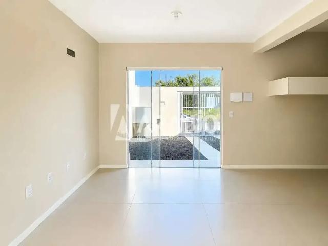 Casa / Sobrado para Venda em Itajaí/SC Rio do Meio 2 Quartos