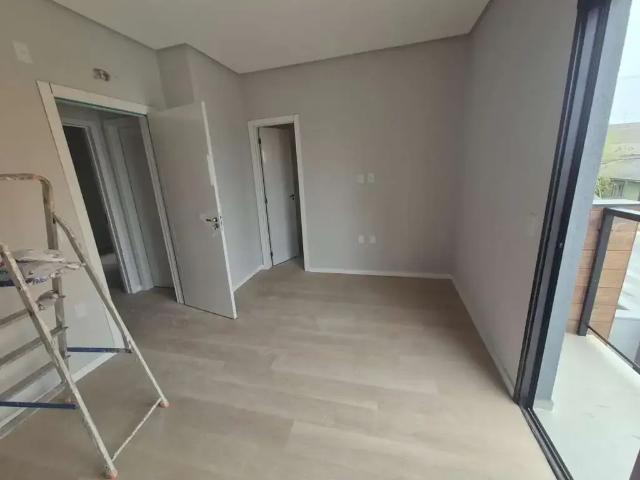 Casa / Sobrado para Venda em Itajaí/SC São João 3 Quartos