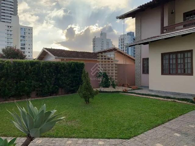 Casa / Sobrado para Venda em Itajaí/SC São Judas 3 Quartos