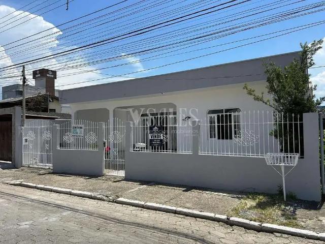 Casa / Sobrado para Venda em Itajaí/SC São Vicente 3 Quartos