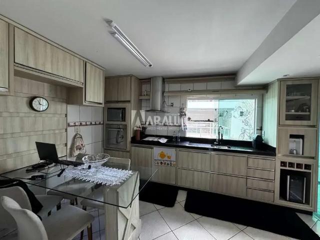 Casa / Sobrado para Venda em Itajaí/SC São Vicente 3 Quartos
