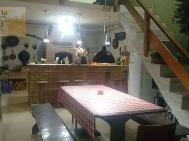 Casa / Sobrado para Venda em Itanhaém/SP Estância Balneária de Itanhaém 5 Quartos