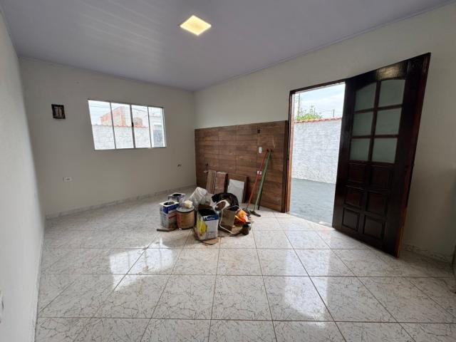 Casa / Sobrado para Venda em Itanhaém/SP Gaivota 2 Quartos