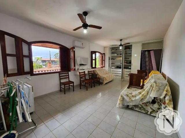 Casa / Sobrado para Venda em Itanhaém/SP Gaivota Praia 6 Quartos
