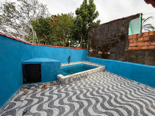 Casa / Sobrado para Venda em Itanhaém/SP Jardim São João 2 Quartos
