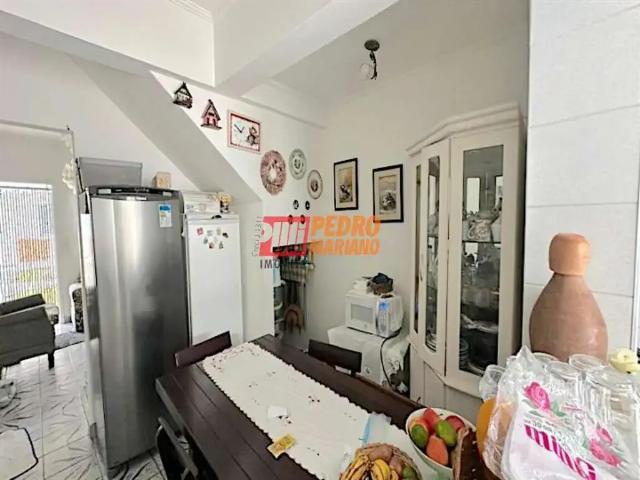 Casa / Sobrado para Venda em Itanhaém/SP Suarão 4 Quartos