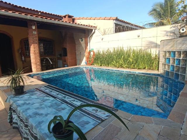 Casa / Sobrado para Venda em Itanhaém/SP Tupy 2 Quartos